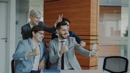 Quelles compétences digitales sont clés pour une formation transformation digitale réussie ?