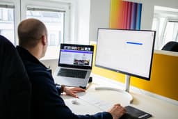 Docker, Kubernetes et le CaaS : Le Cœur Battant du DevOps Moderne