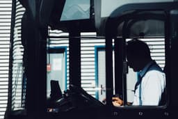 Incoterms 2020 : Votre Passeport pour des Échanges Internationaux Sans Accroc