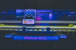 Quand le robot devient pensant : Maîtrisez l'intelligence de demain !