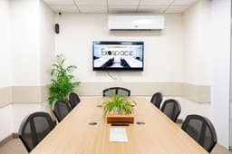 Cyber-menaces : Le bouclier CRISC, votre meilleure défense en entreprise