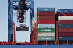 Naviguer l'import-export : Votre boussole pour des échanges sereins
